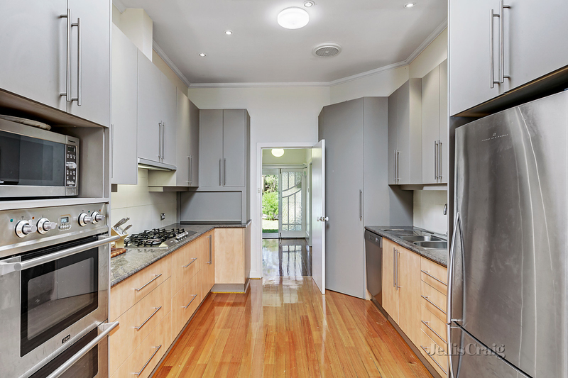 5 Gowar Avenue