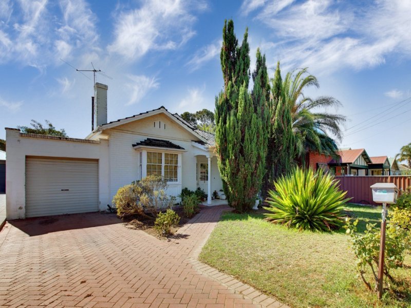 5 Lindsay Street