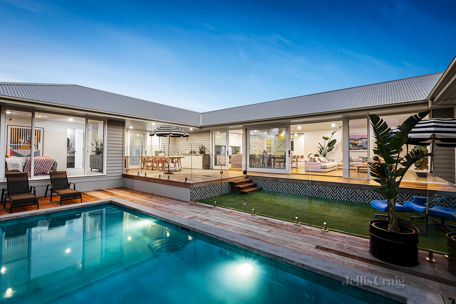 5 Parkside Street, Sorrento
- Print Image 1