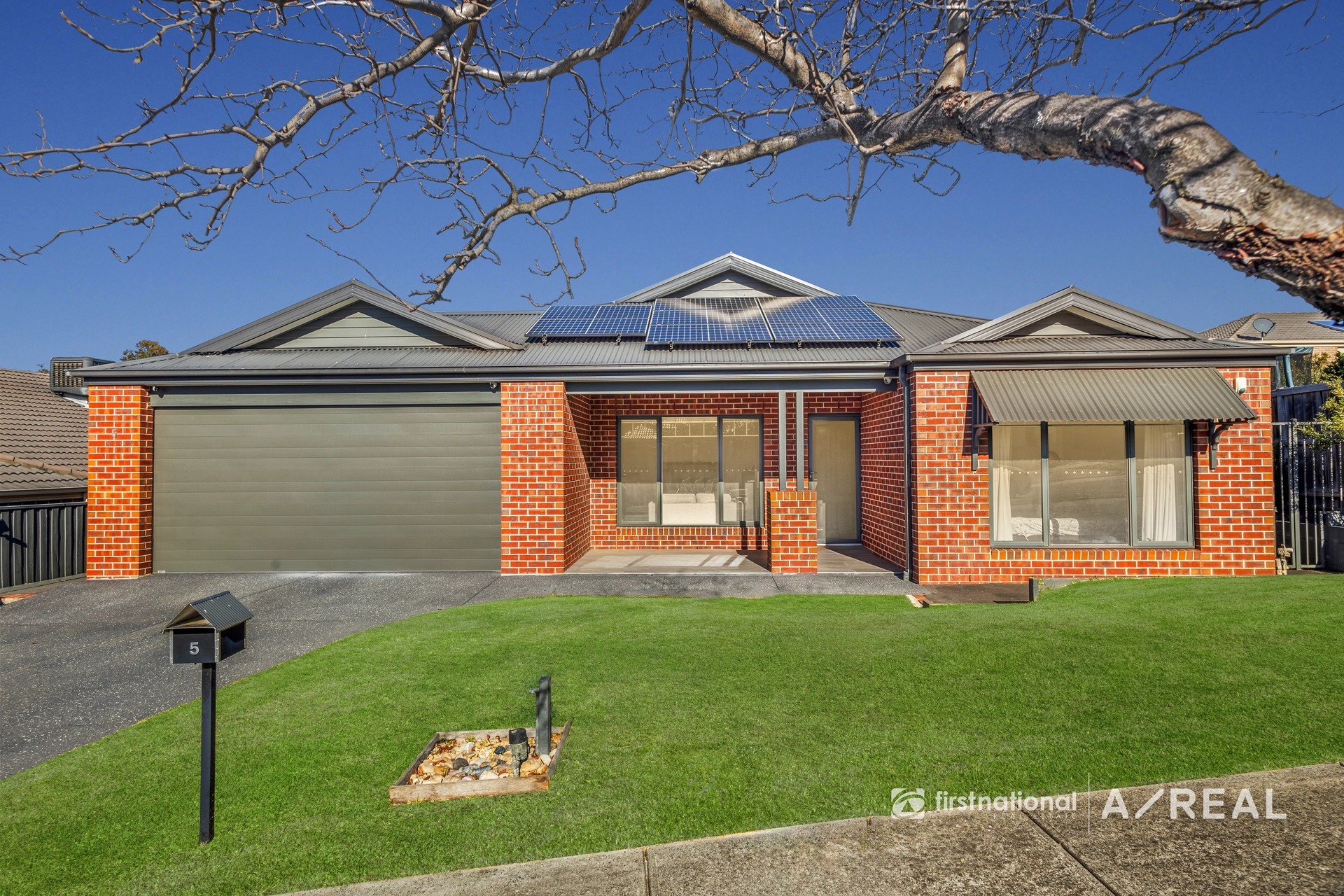 5 Redcliffe Terrace, Doreen VIC 3754 