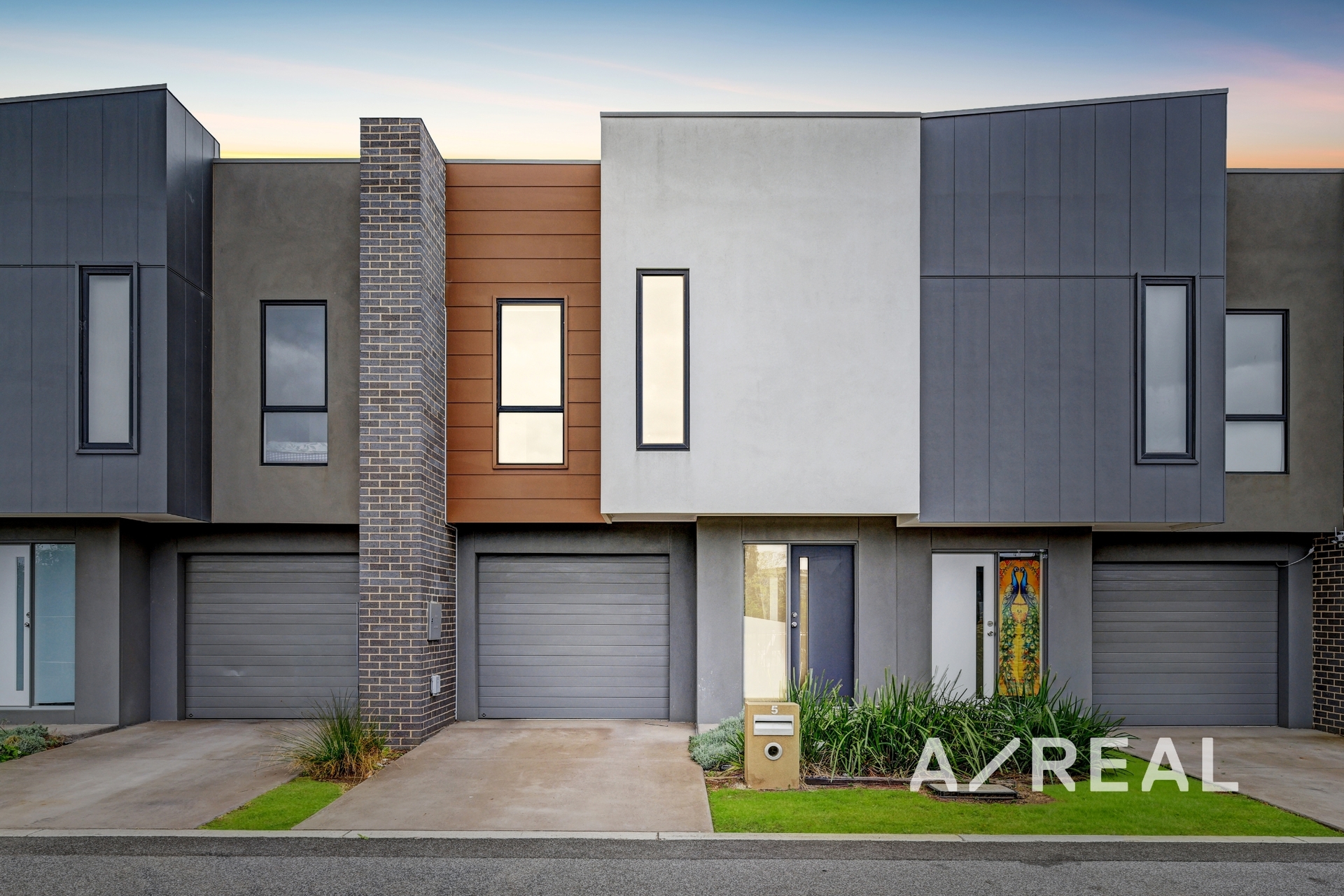 5 Tanzanite Circuit, Craigieburn VIC 3064 
