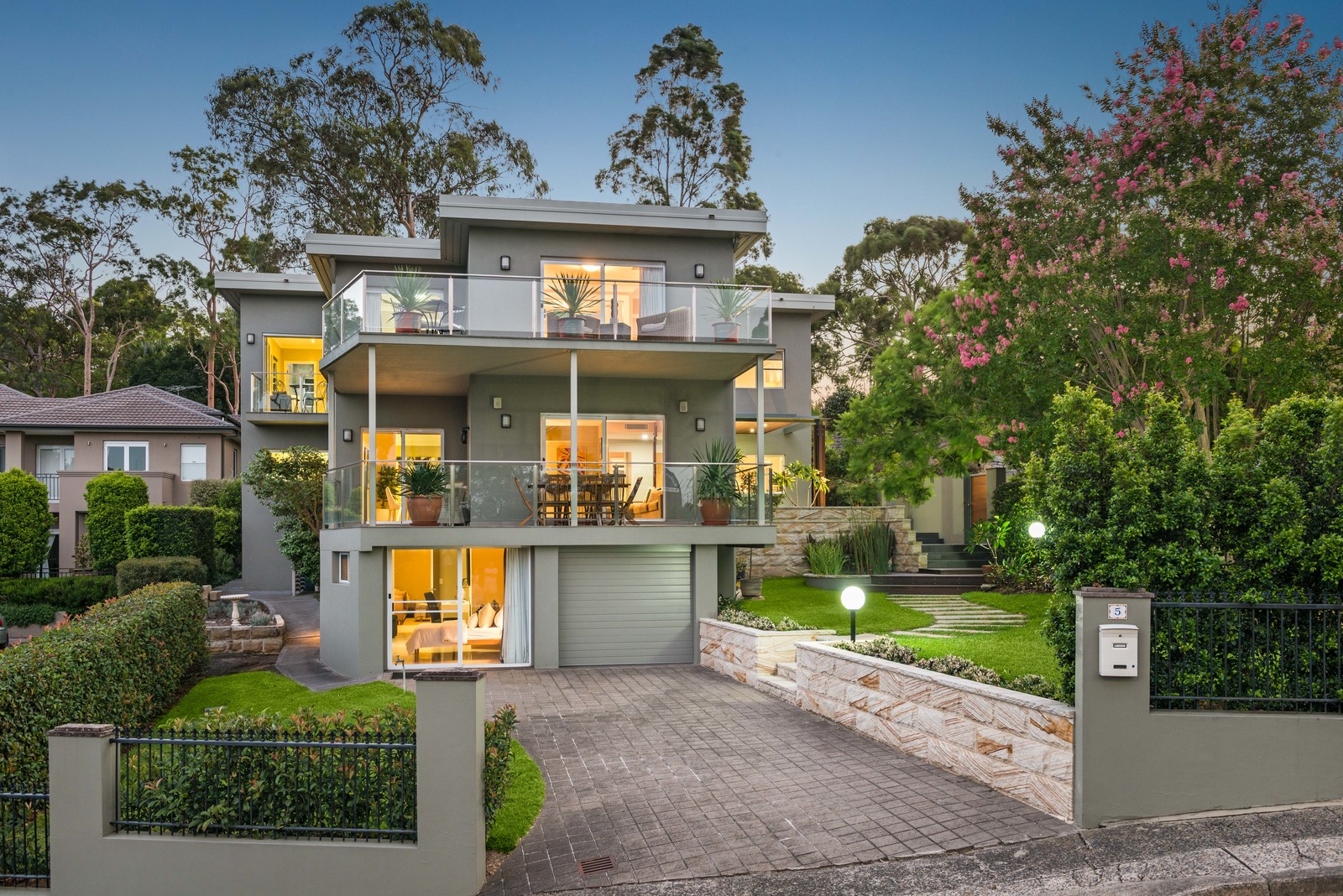 5 The Avenue, Hunters Hill NSW 2110
