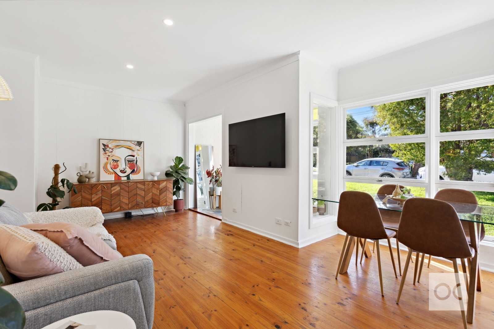 5 Uranna Street