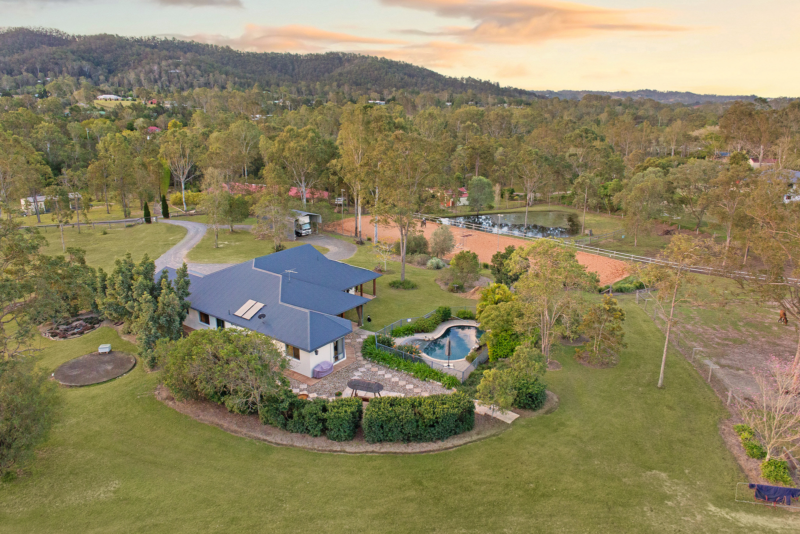 5 Victor Russell Drive, Samford Valley QLD 4520