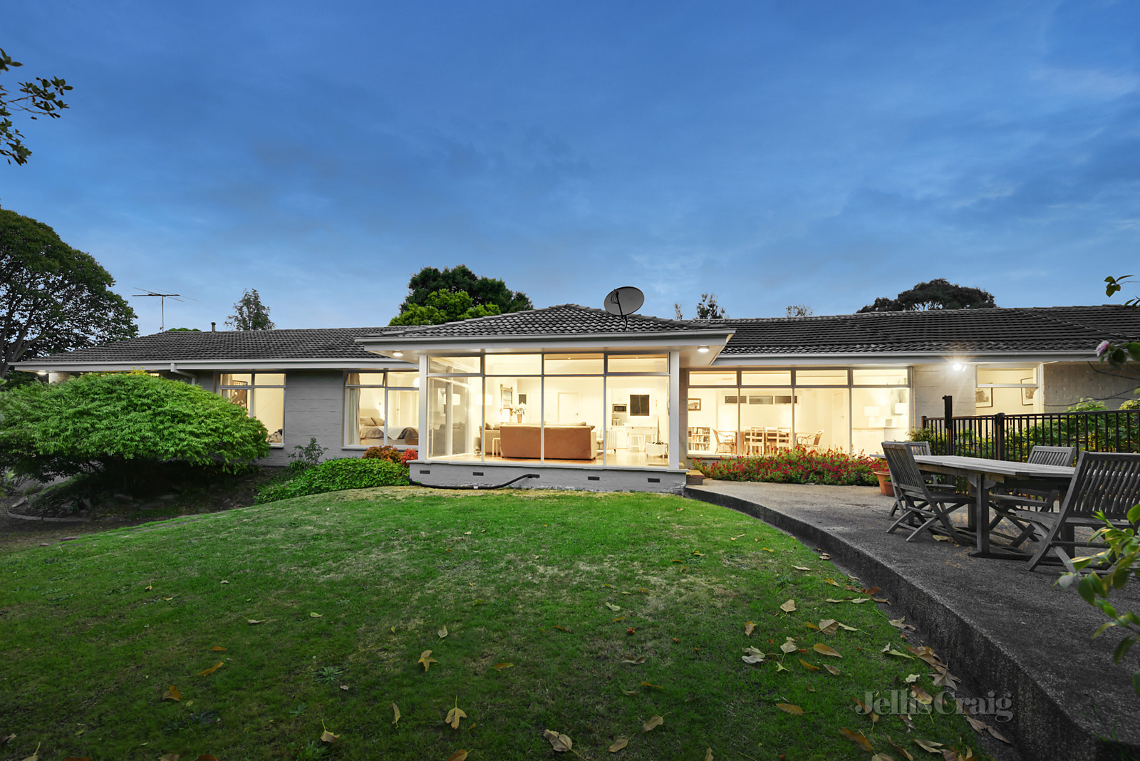 5 Wills Street, Balwyn
- Print Image 1