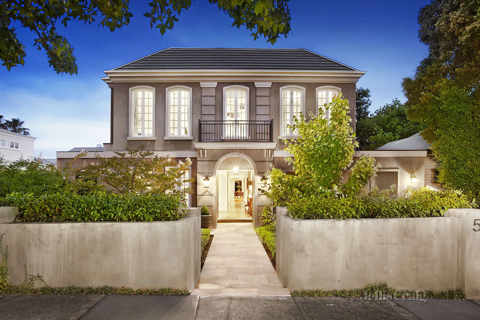 50 Wentworth Avenue, Canterbury
- Print Image 1