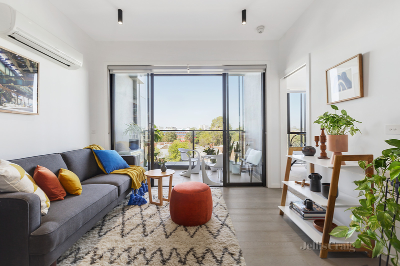 502/58 Queens Parade