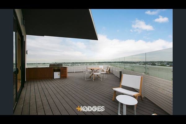 506/7 Balcombe Road Mentone