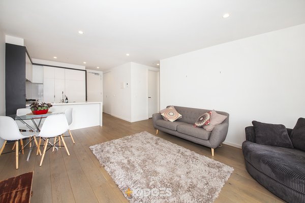 506/7 Balcombe Road Mentone