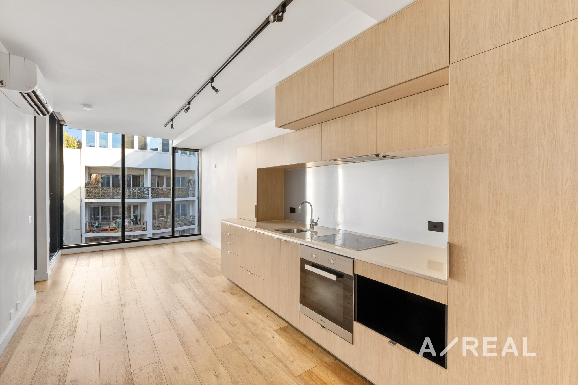 507/97 Palmerston Crescent, South Melbourne VIC 3205 