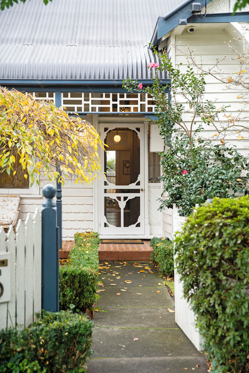 51 Aintree Road Glen Iris - Photo 2 51 Aintree Road Glen Iris - Photo 2