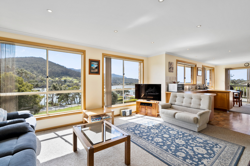5127 Arthur Highway, Eaglehawk Neck, TAS, 7179