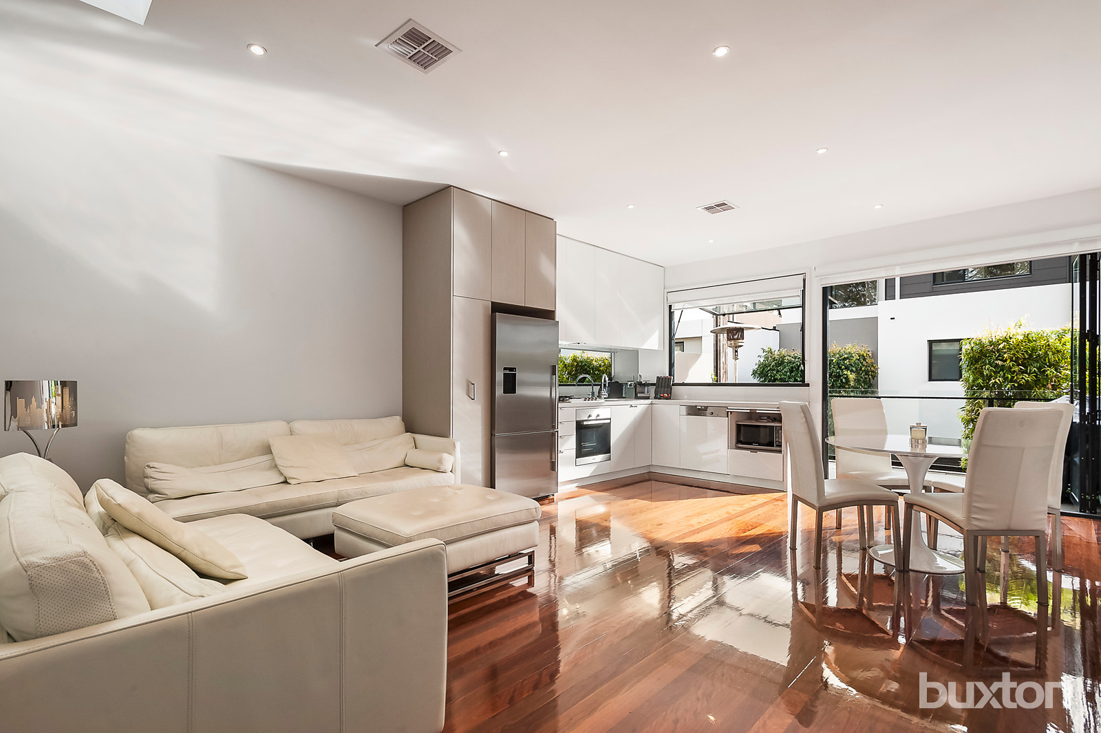 5/149 Male Street, Brighton