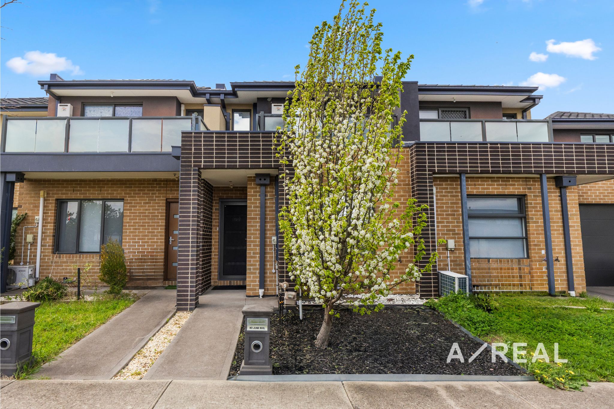5/31 Moor Park Drive, Craigieburn VIC 3064 