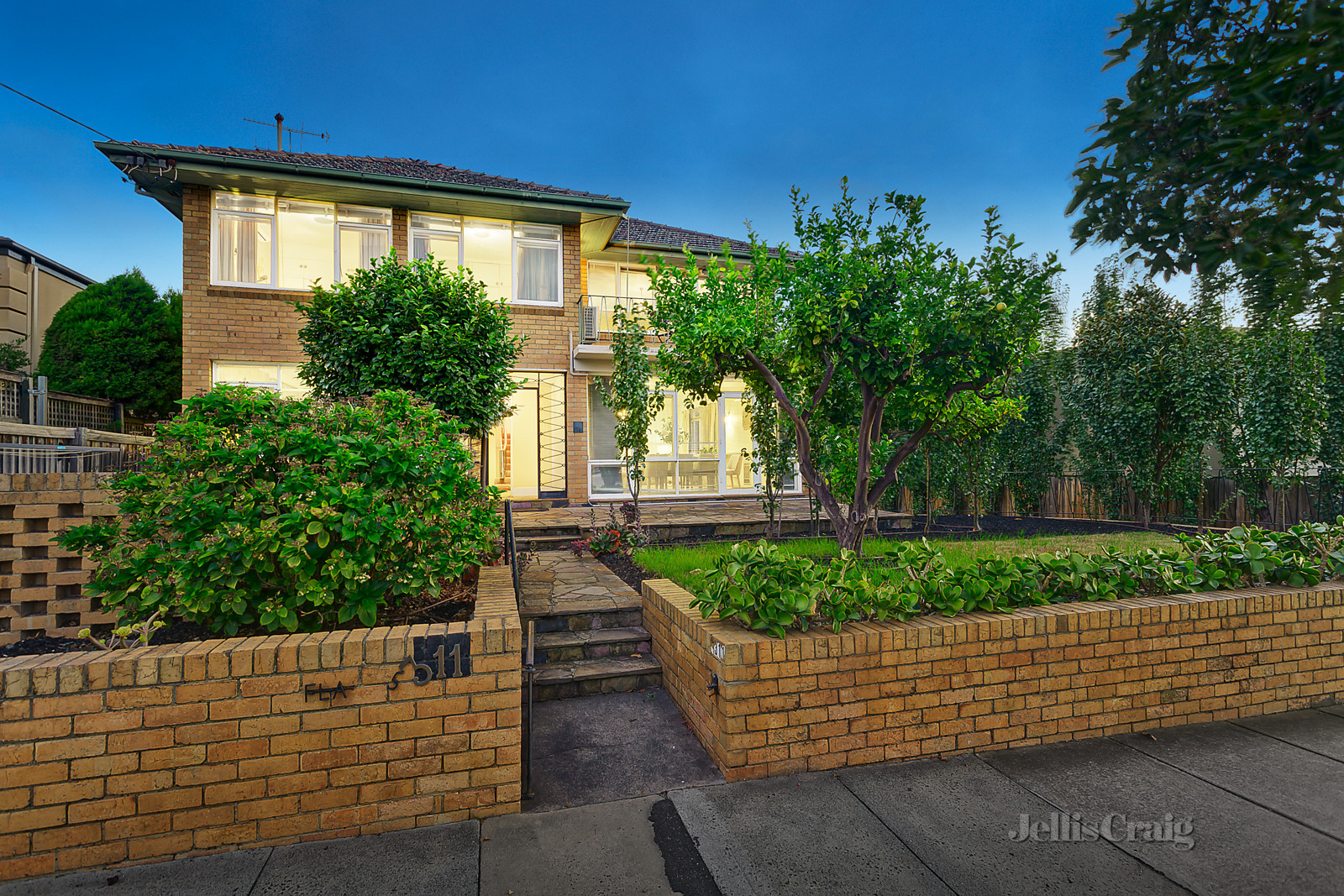 5/311 Alma Road, Caulfield North
- Print Image 1