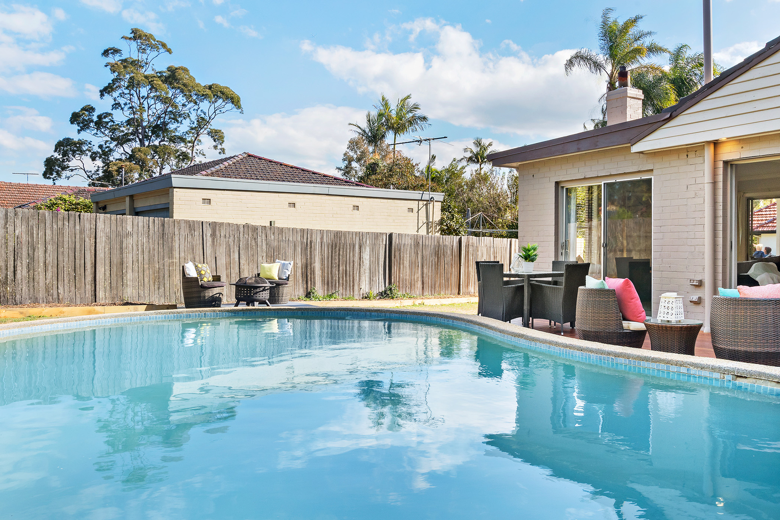 54 Woodbury Road, St Ives NSW 2075