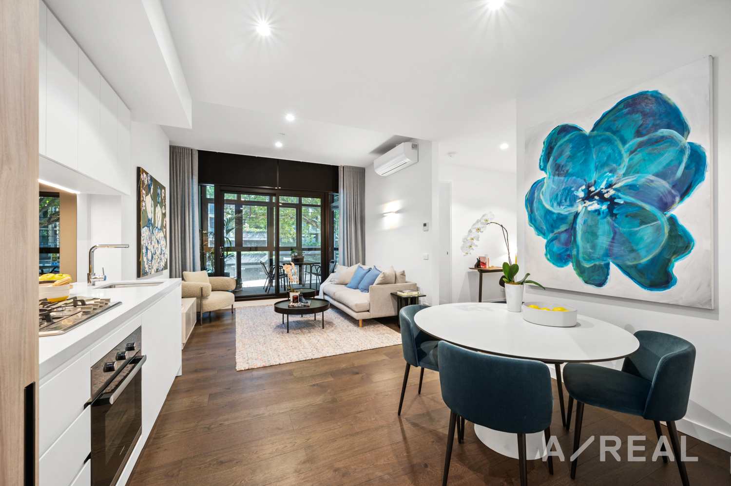 55 Dudley Street, Melbourne VIC 3000 