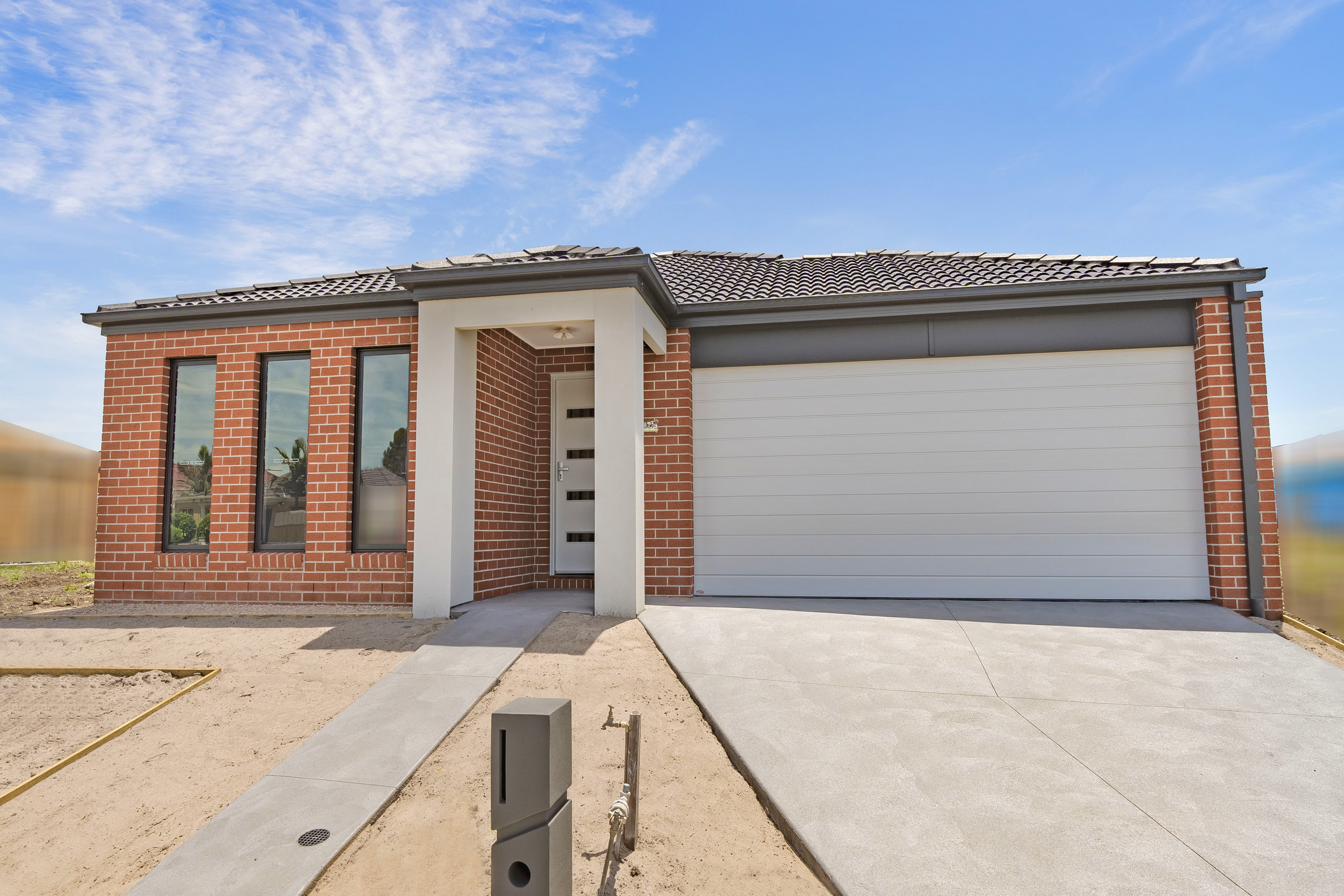 55 Kennedy Parade, Roxburgh Park VIC 3064 