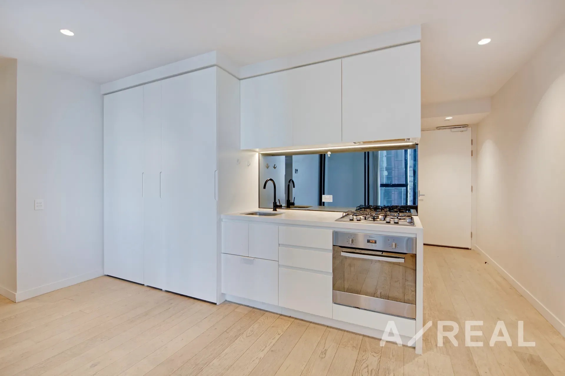 5510/442 Elizabeth Street, Melbourne VIC 3000 