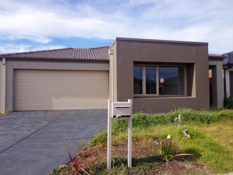 56 Stoneyfell Road, Point Cook VIC 3030 