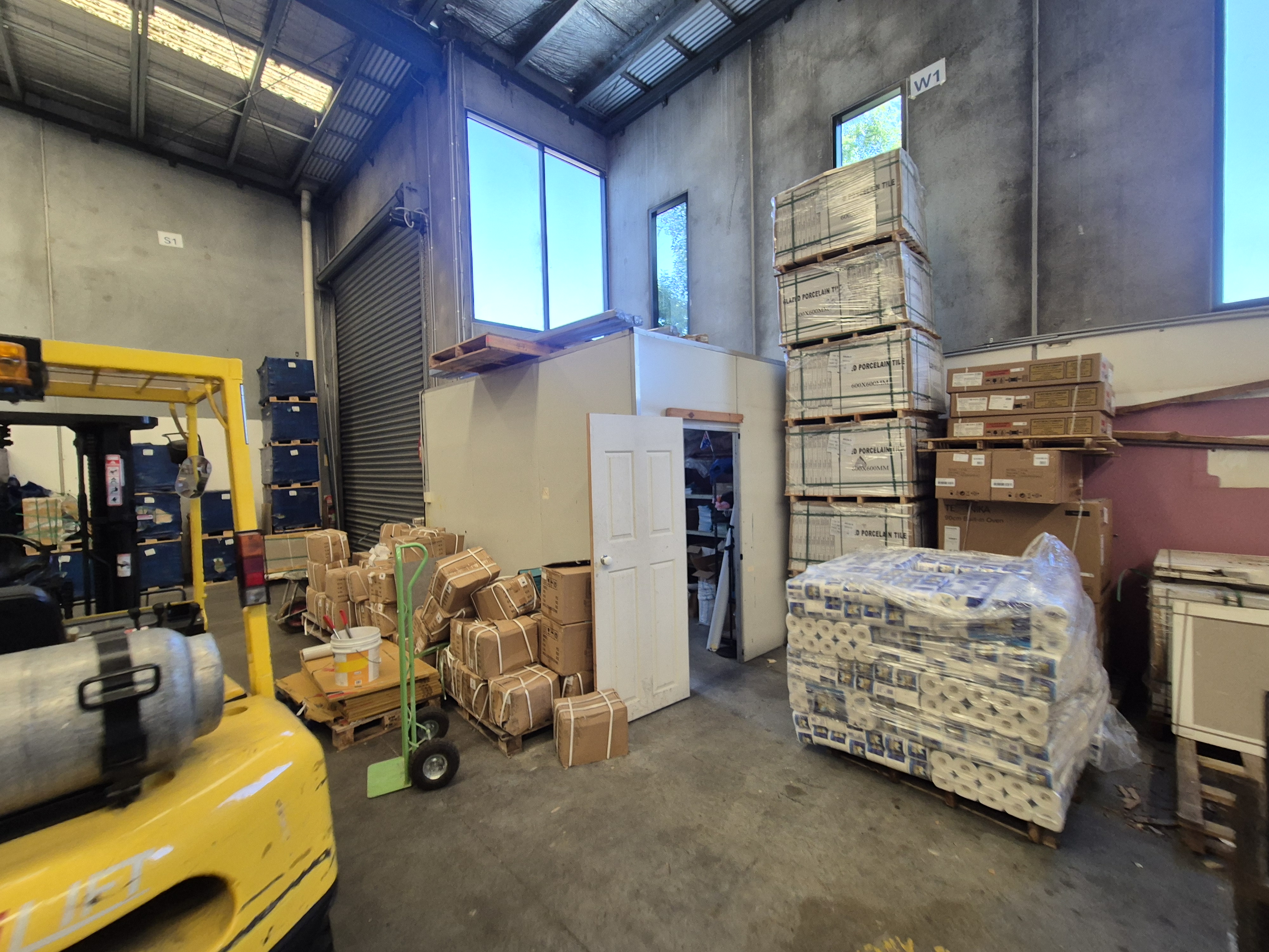 Functional Warehouse in Prime Dandenong Location 3