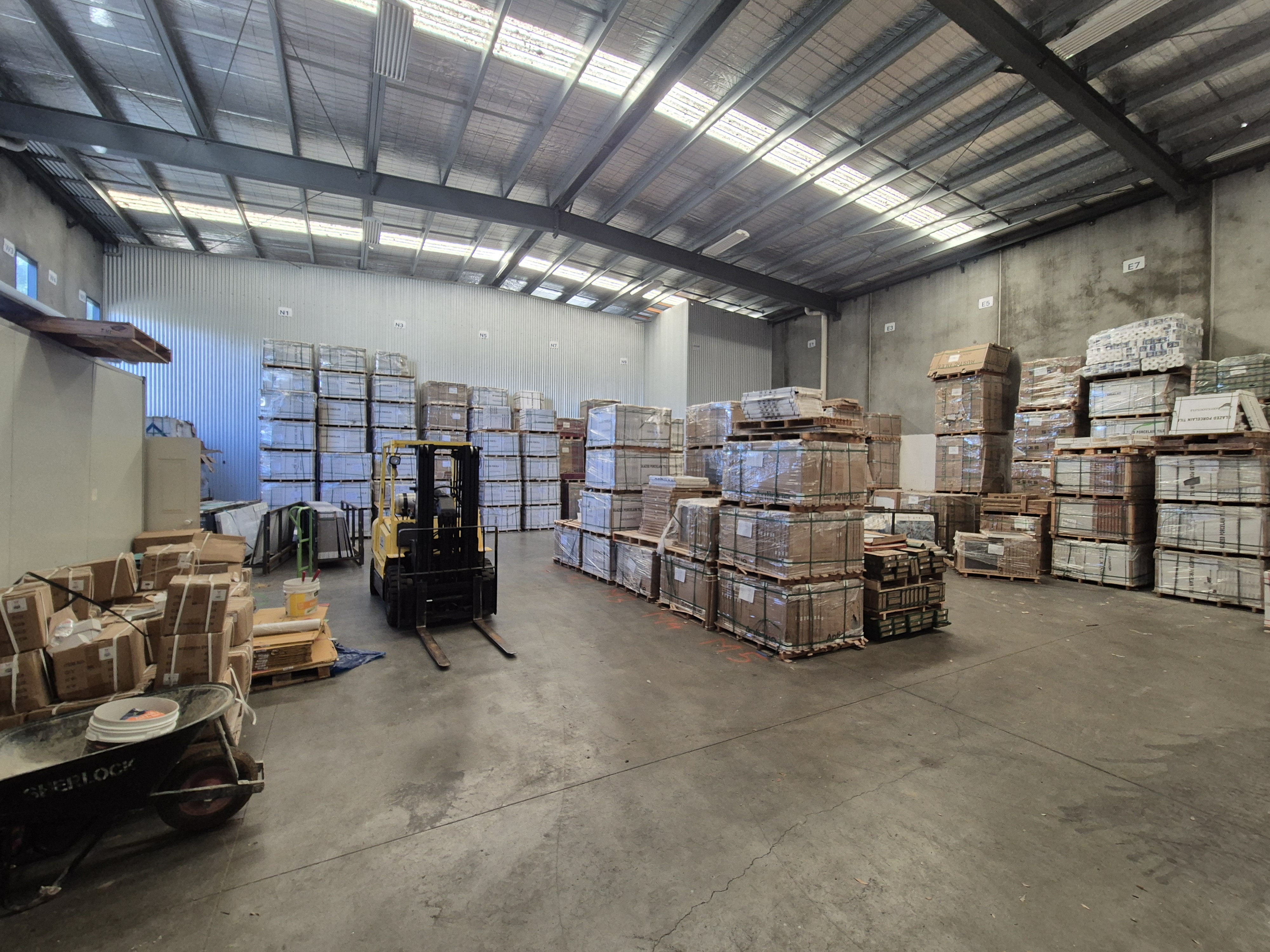 Functional Warehouse in Prime Dandenong Location 5