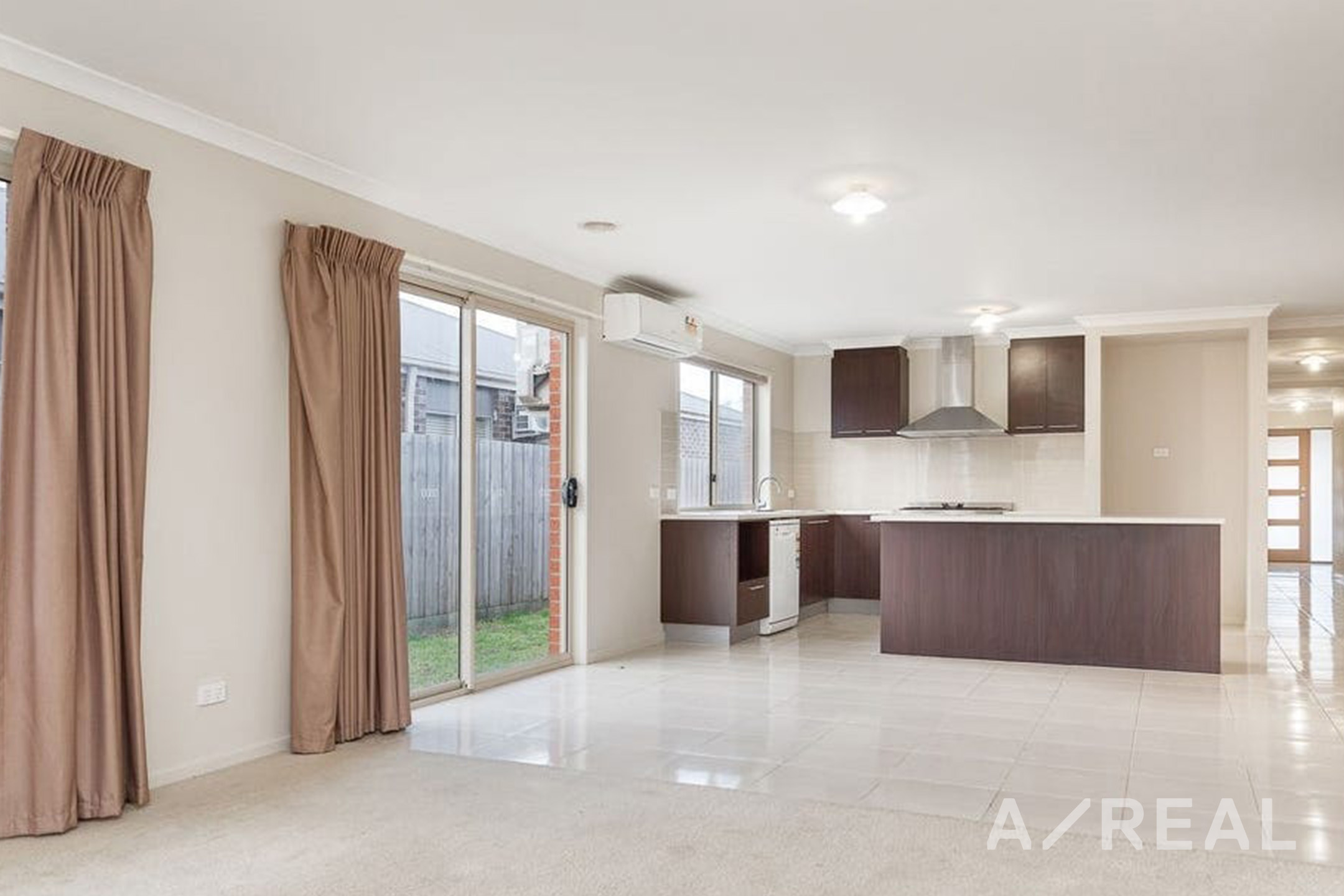 6 Avisha Way, Narre Warren VIC 3805 