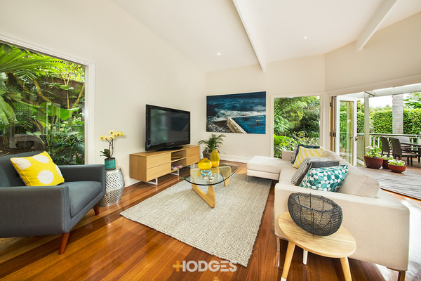 6 Harfleur Avenue Beaumaris