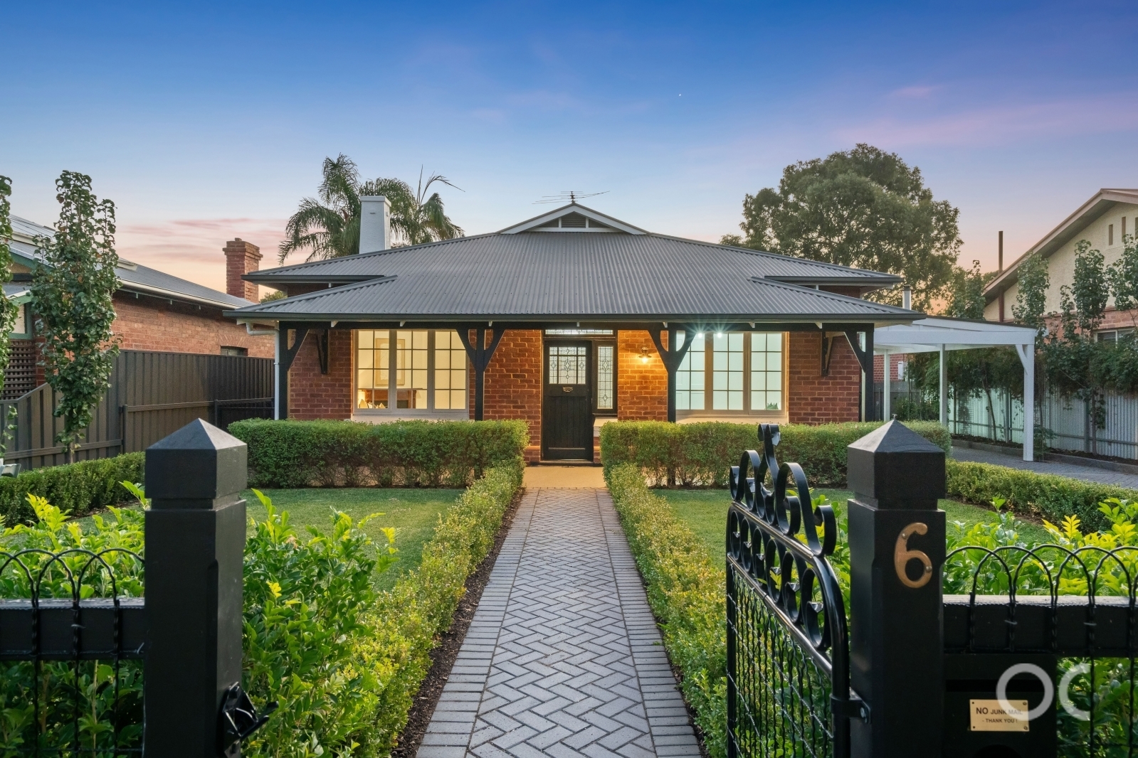 6 Hastings Road
