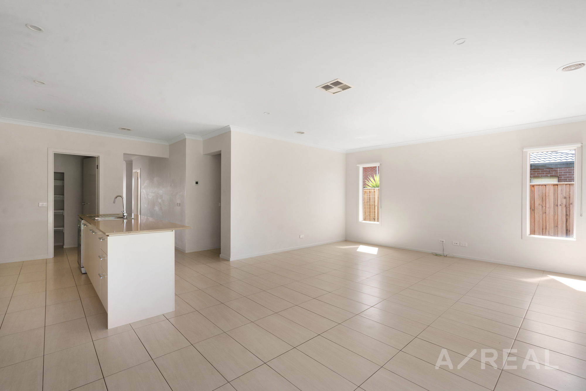 6 Modra Street, Point Cook VIC 3030 