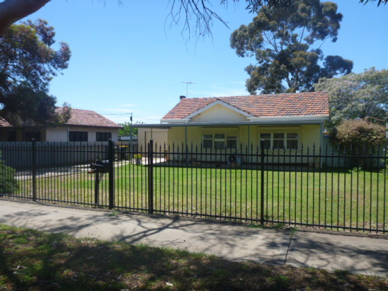 6 Owen Street