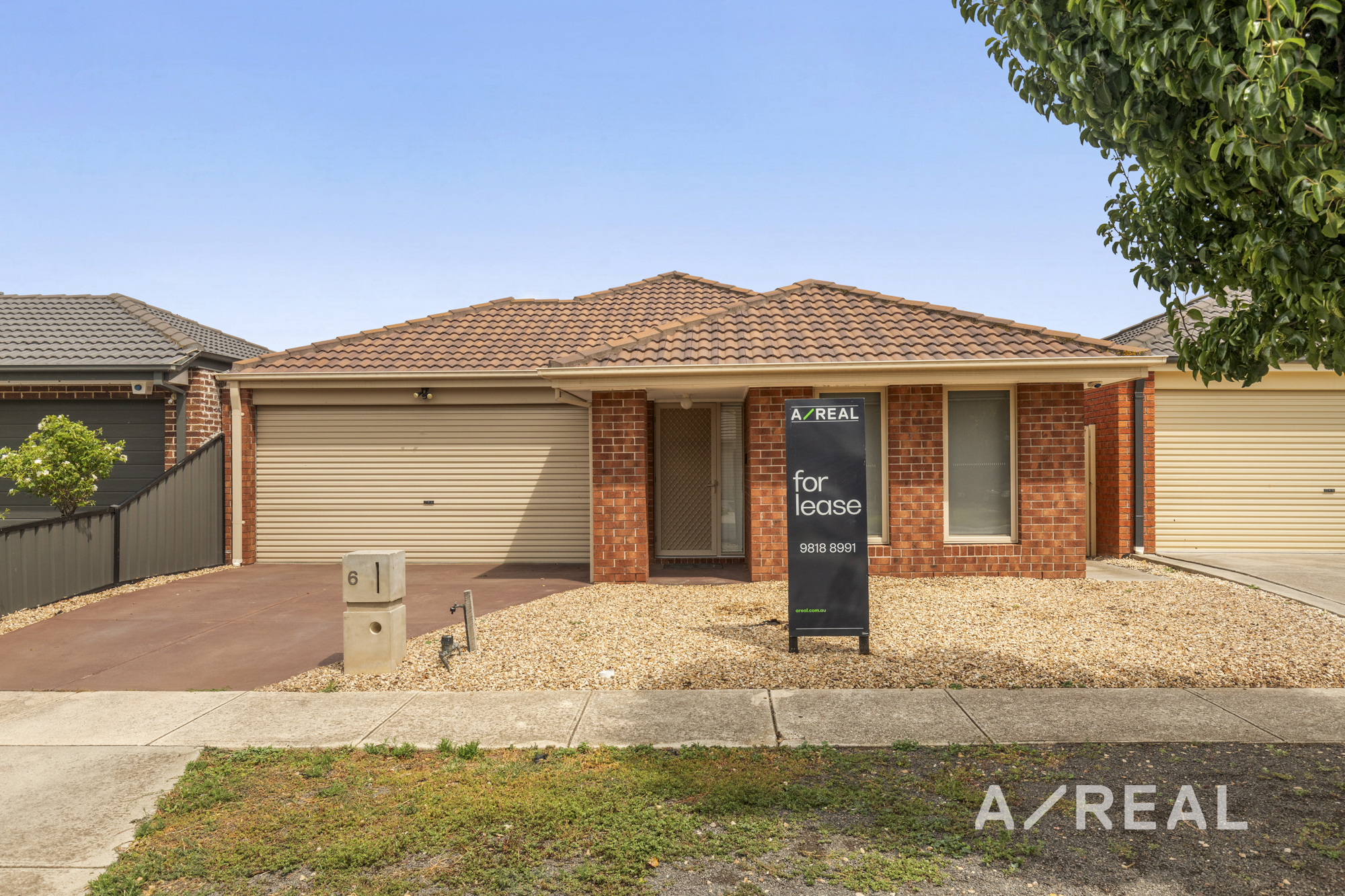 6 Samantha Court, Tarneit VIC 3029 