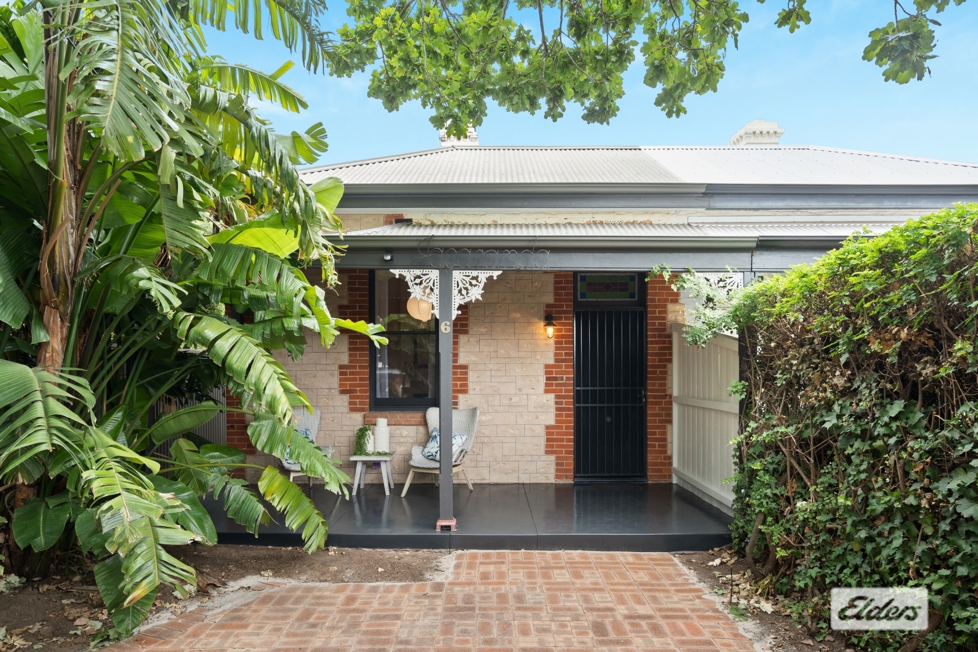 6 Scarborough Street