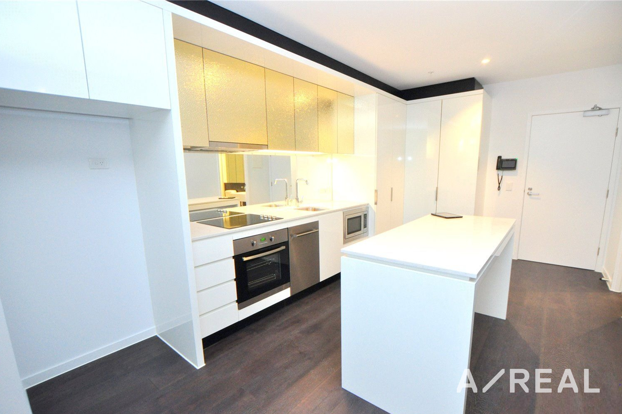 608/33 Rose Lane, Melbourne VIC 3000 