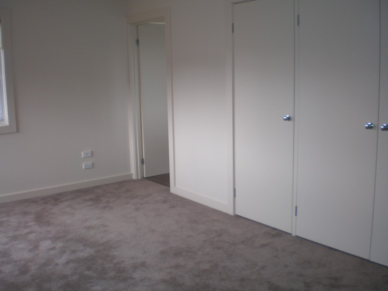 6/1 Nartanda Court, Doncaster East