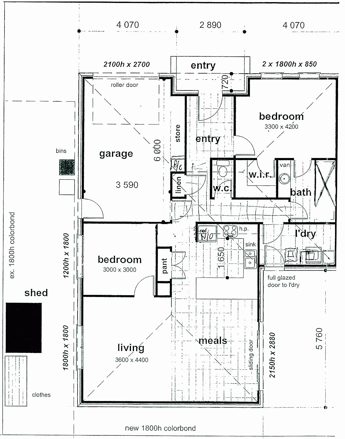https://images.listonce.com.au/listings/62-harold-street-wendouree-vic-3355/924/01575924_floorplan_01.gif?k4CN_ZGX5a4