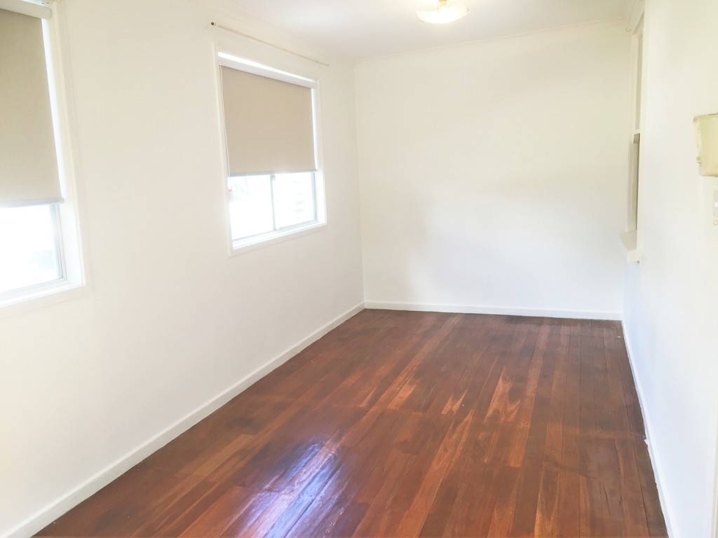 63 Centre Street CASINO 6