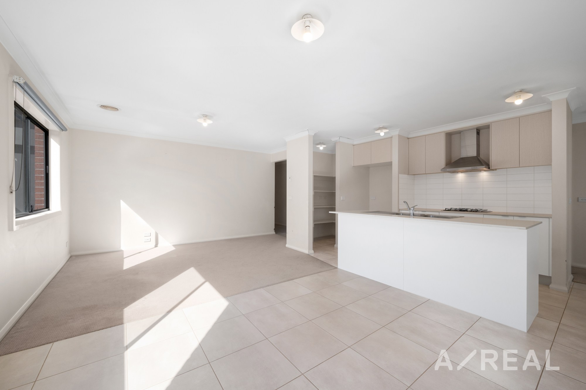 63 Kennedy Parade, Roxburgh Park VIC 3064 