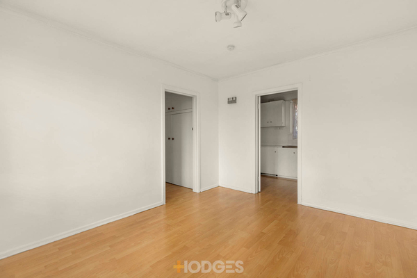 6/34 Bute Street Murrumbeena