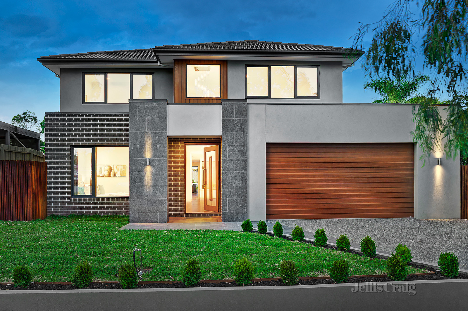67 Brynor Crescent, Glen Waverley - Print Image 1
