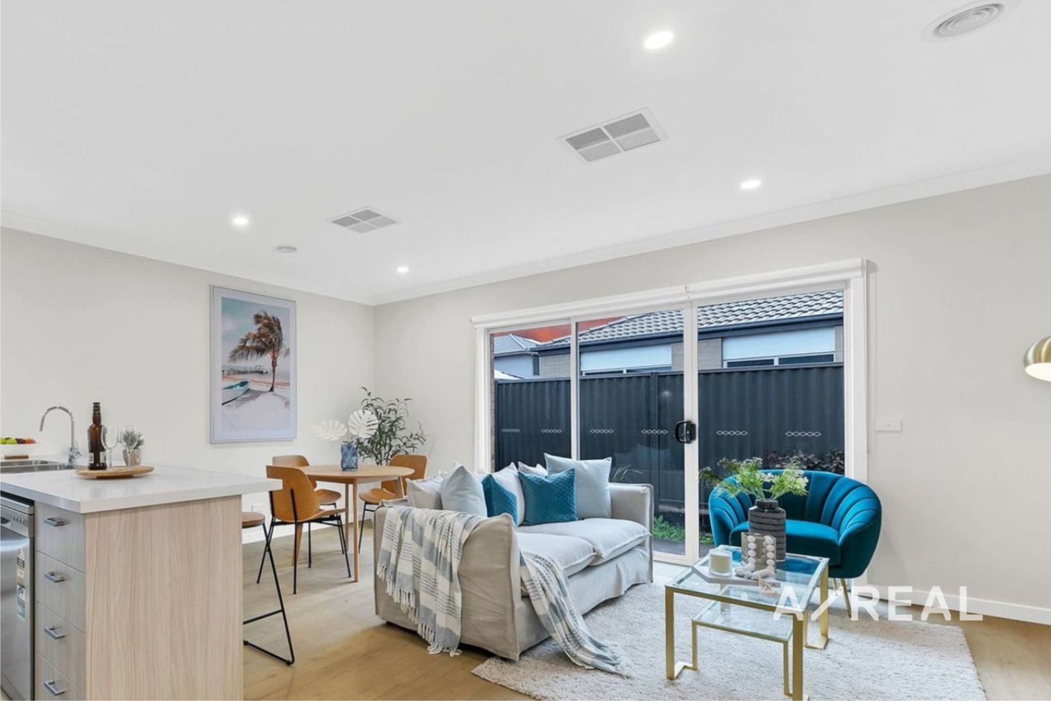 67 Greenpoint Dr Rockbank VIC 3335 