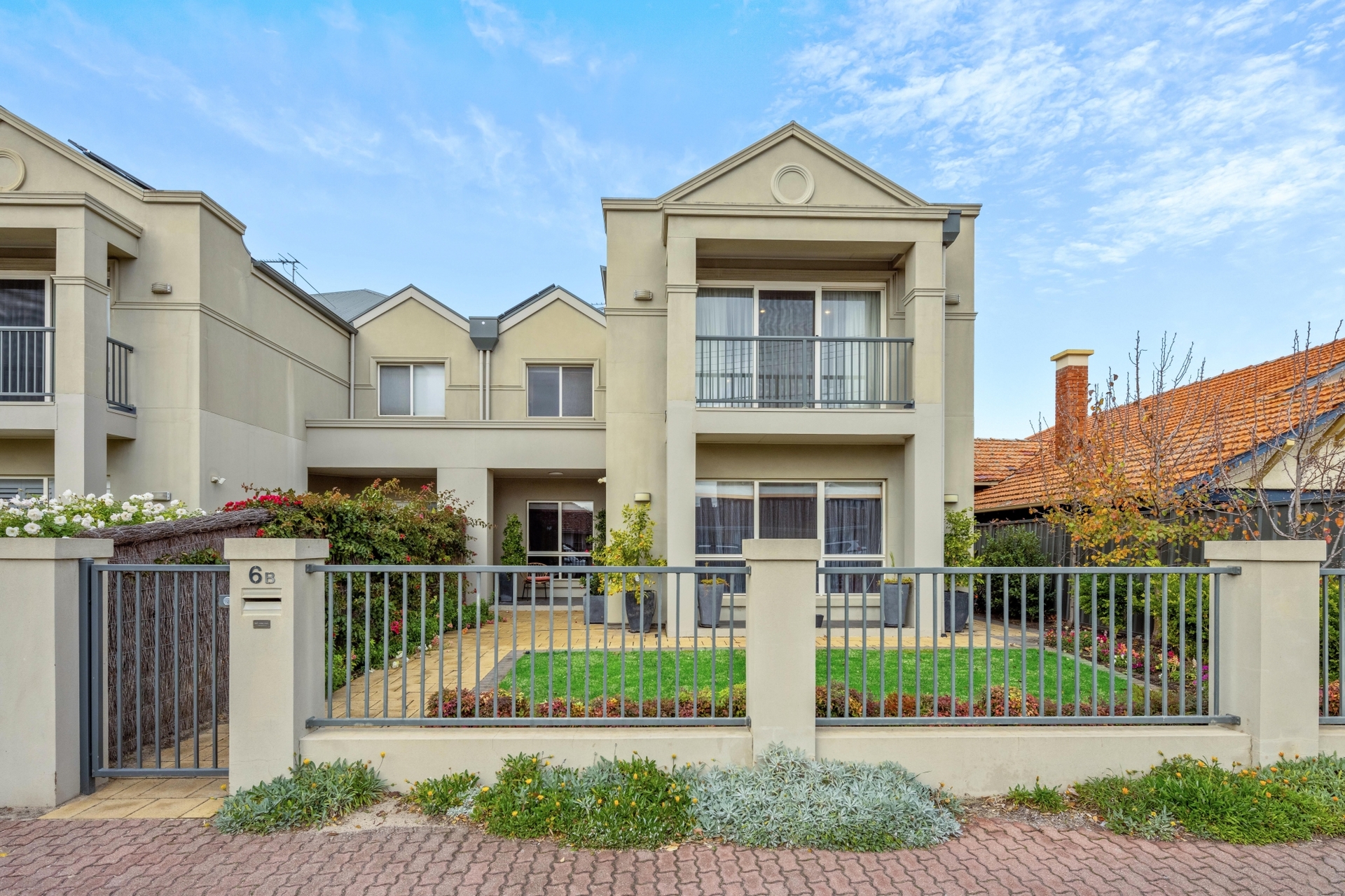 6B Kent Street