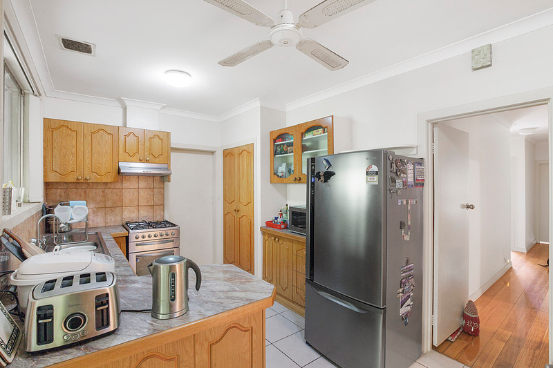 7 Altona Court, Doncaster East