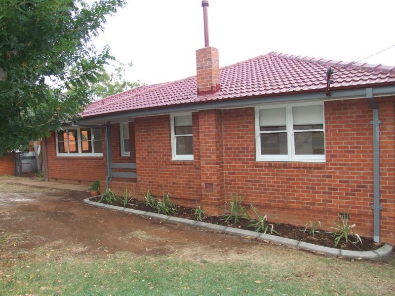 7 Bailey Avenue TAMWORTH NSW 2340