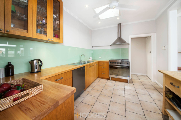 7 Bartlett Street Hampton East