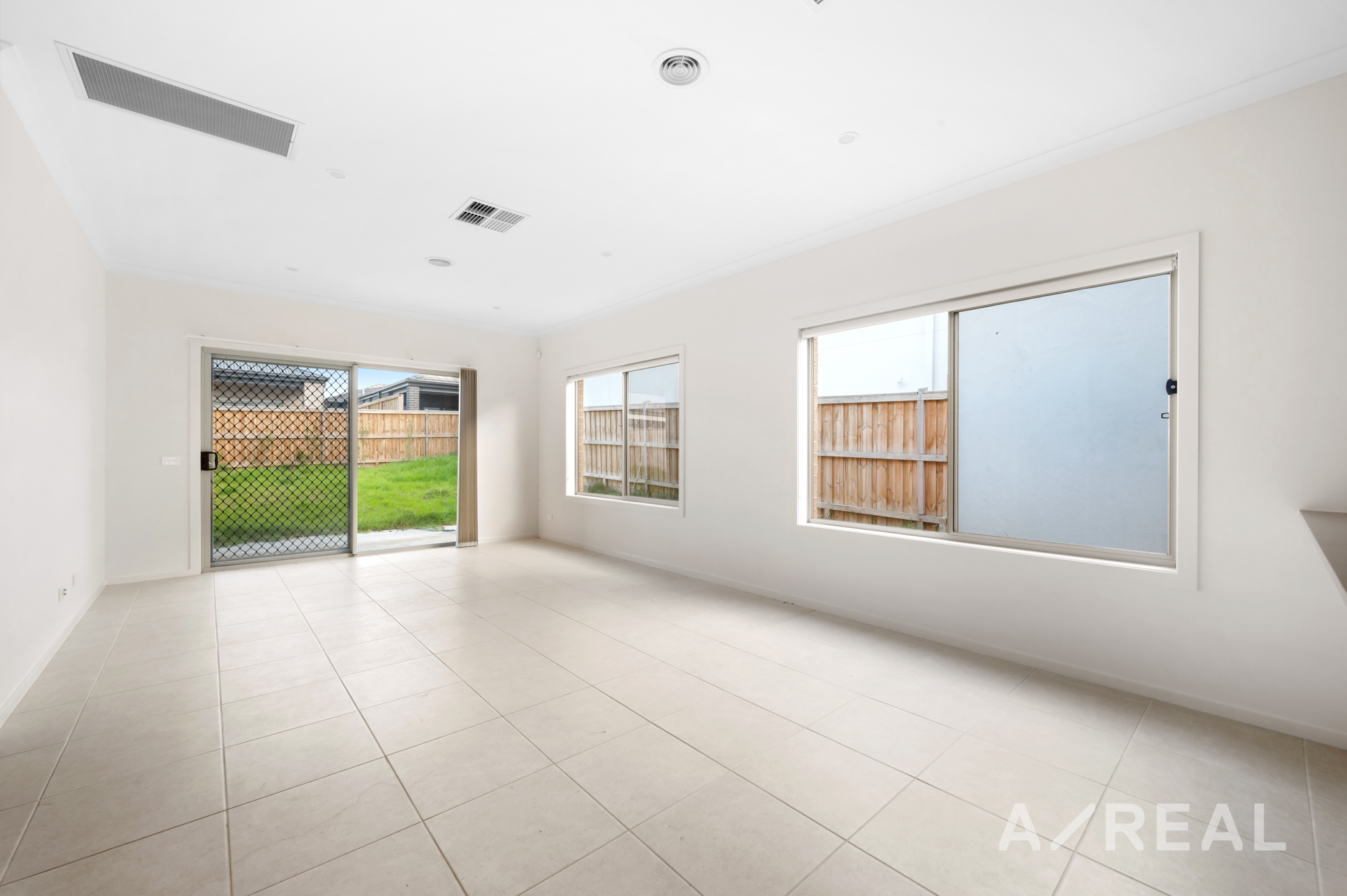 7 Bolero Way, Junction Village VIC 3977 