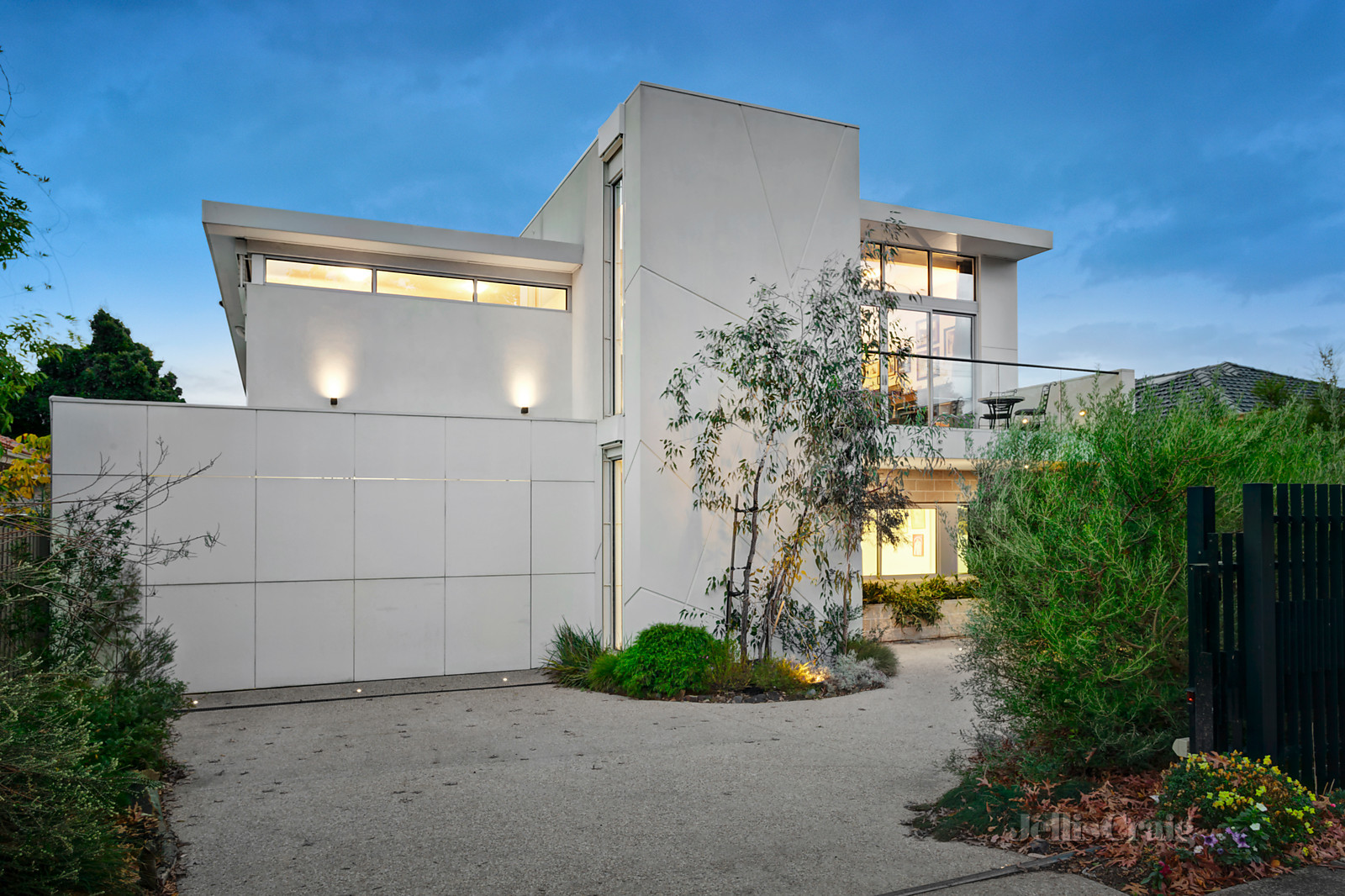 7 Cloverdale Road, Glen Iris
- Print Image 1