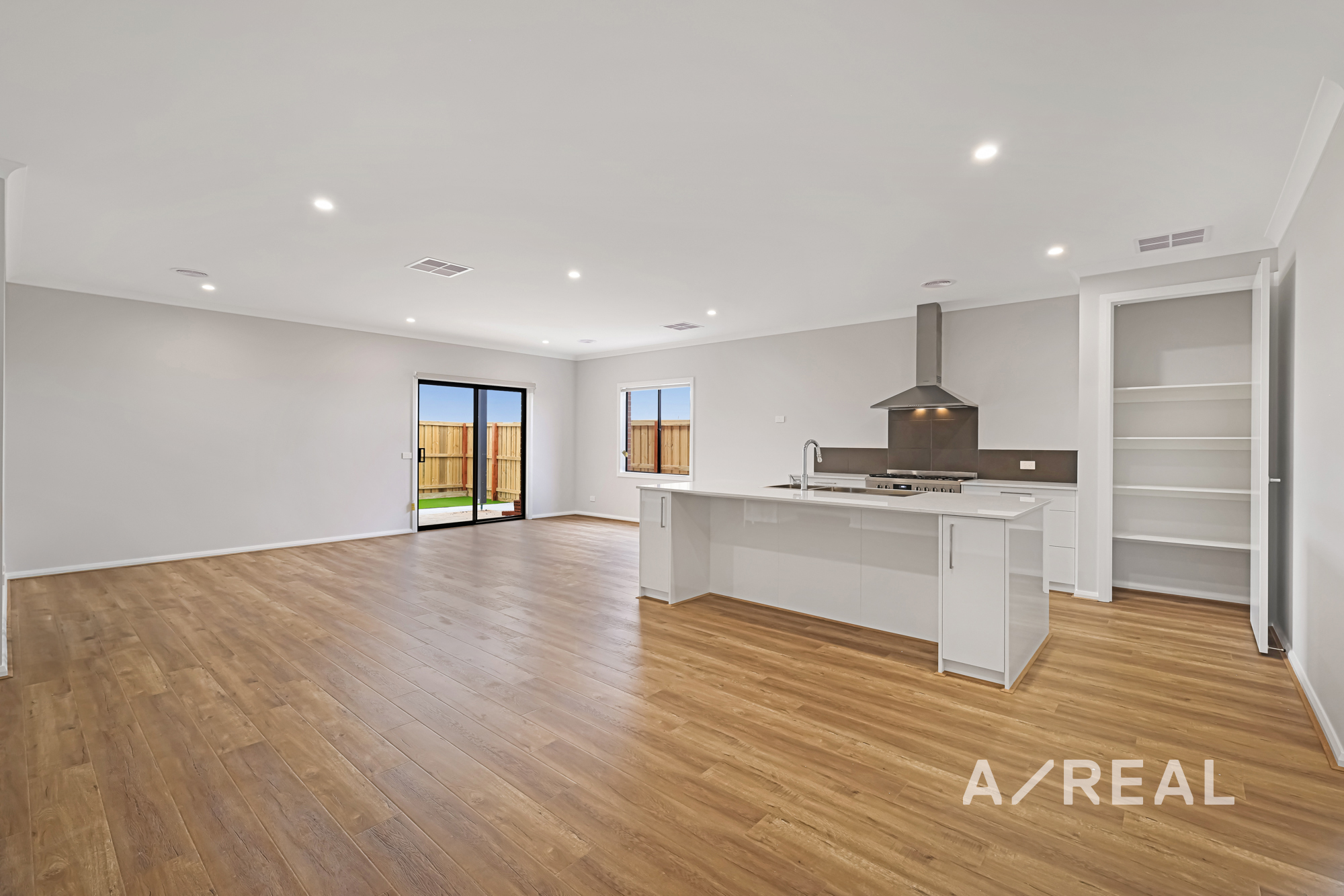 7 Cynara Road, Rockbank VIC 3335 