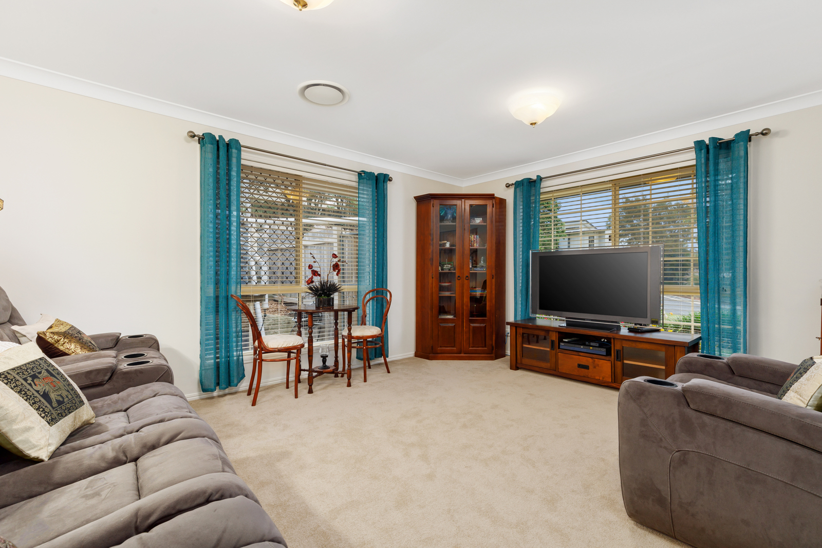 7 Heron Close, Cashmere QLD 4500