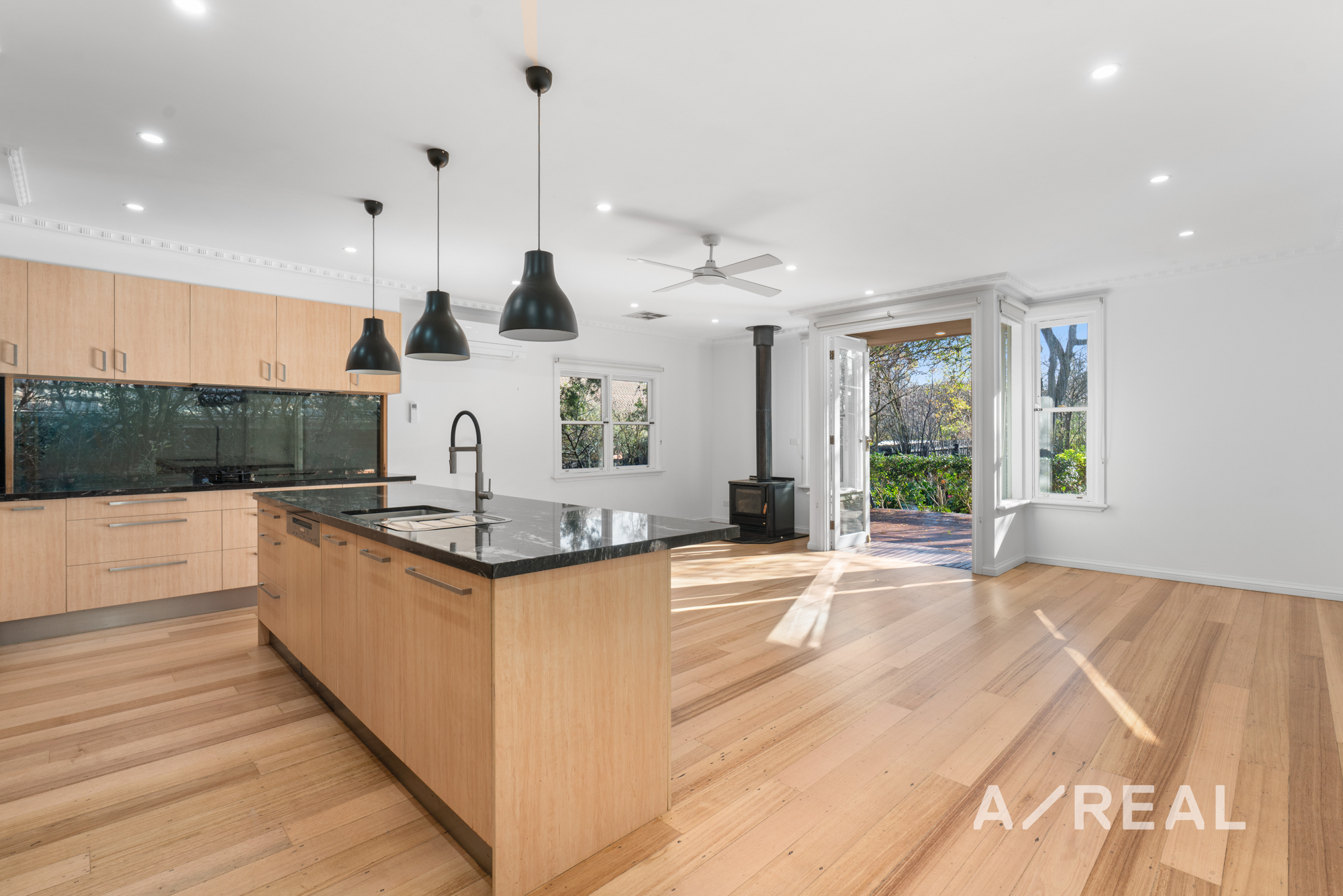 7 Lesley Street, Camberwell VIC 3124 